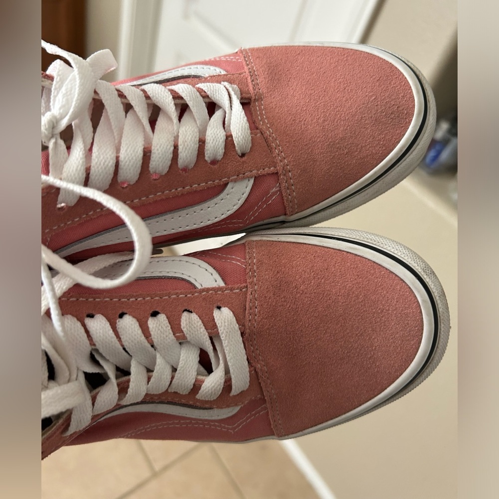 Vans pink